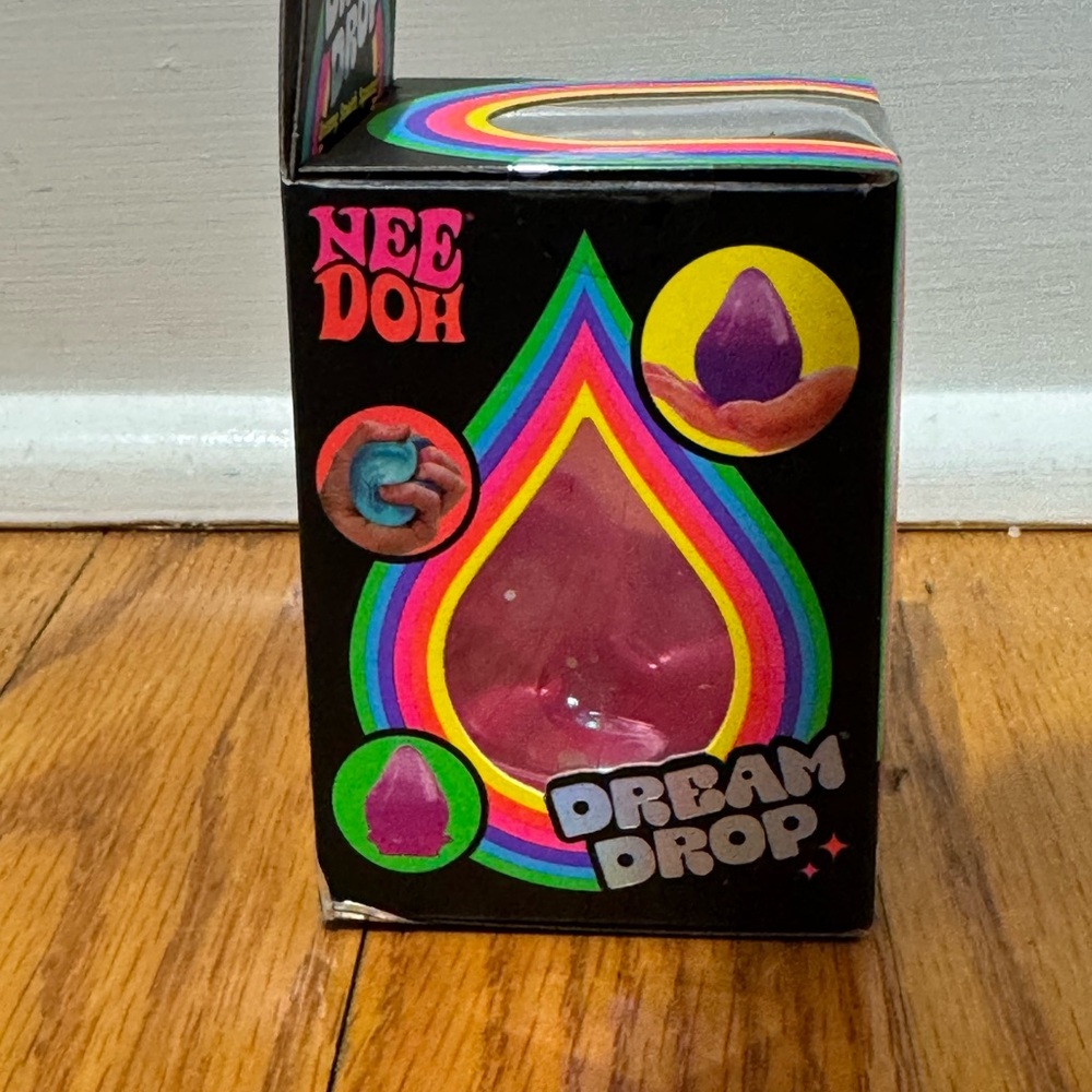 NeeDoh Dream Drop Squeeze Toy - Pink - Picture 3 of 4